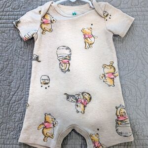 Disney Cream Winnie the Pooh Bodysuit